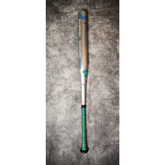 Demarini Vendetta VCF-19 Fastpitch Softball Bat 32/20 oz C6 Composite -12 drop - Picture 2 of 14